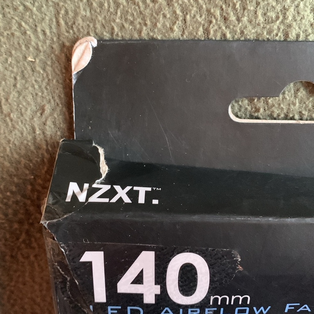 NIB NZXT 140mm LED Airflow Fan. 83.6 CFM/24.5 dBA - Picture 6 of 8